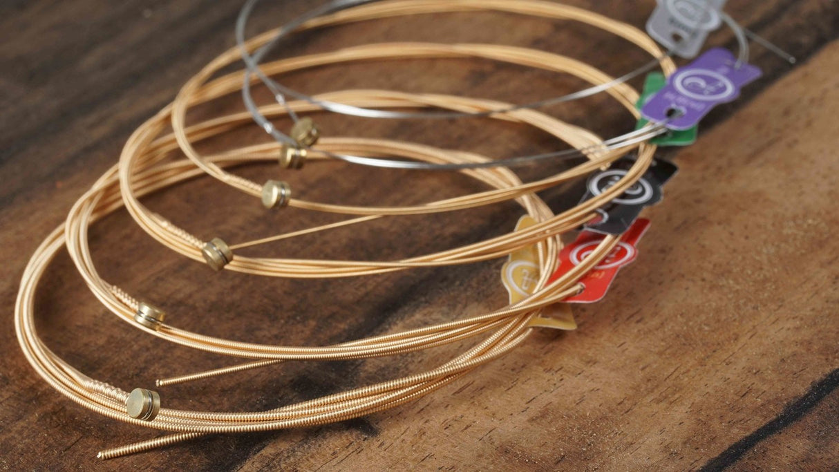 Adamas Strings for Acoustic Guitar Adamas Phosphor Bronze Historic Reissue - Set of 3 Ex-Light .010 (1717-3)