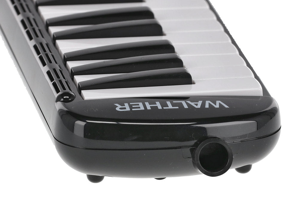 Walther melodica med 37 tangenter og kasse
