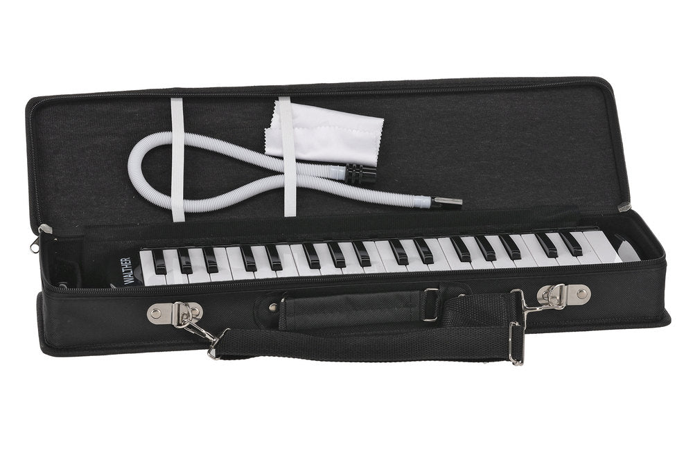 Walther melodica med 37 tangenter og kasse