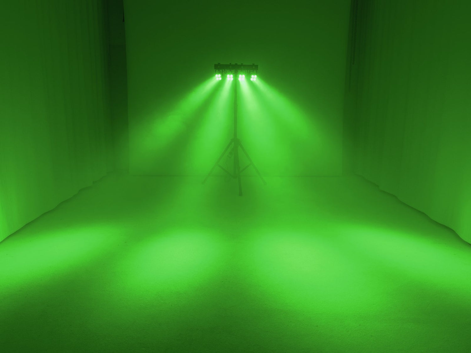 Eurolite LED KLS-180 Lysbar (Sort)