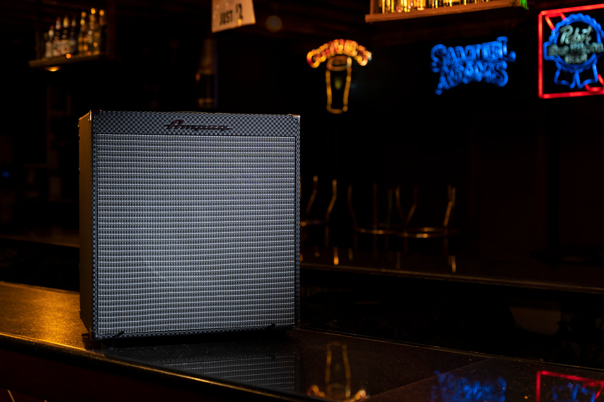 Ampeg Rocket Bass RB-115 Combo Basforstærker