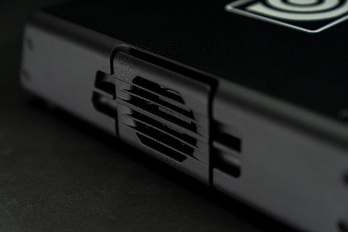 Ampeg Venture V3 Basforstærker Top