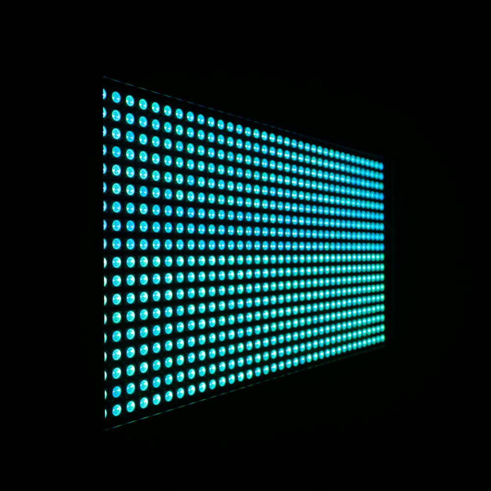 Cameo Thunder Wash 600 RGB Strobelys