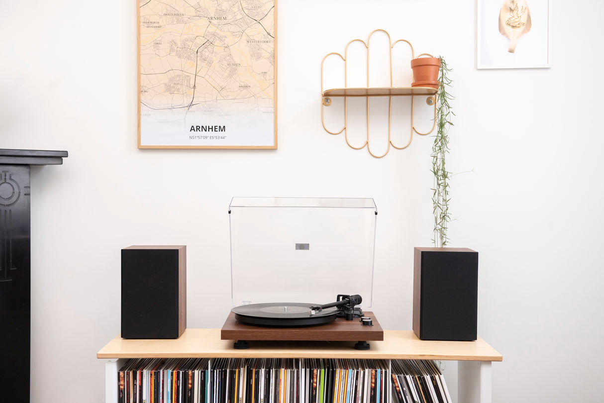 Crosley C62 Pladespiller m. Højttalere (Valnød)