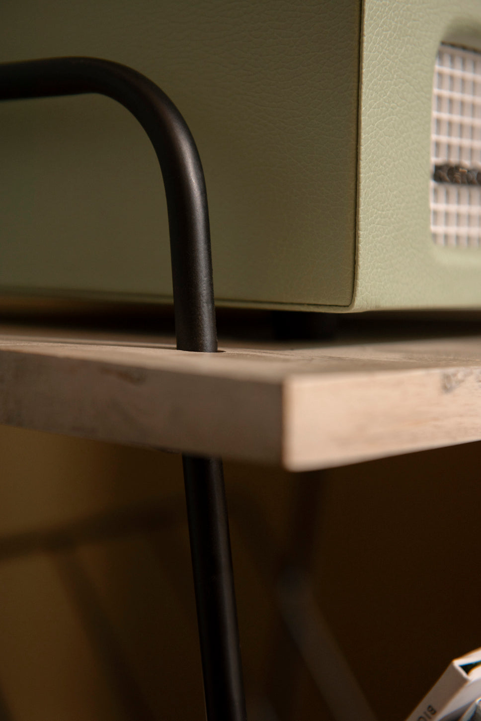 Crosley Wiltshire Pladespiller Bord (Natural)