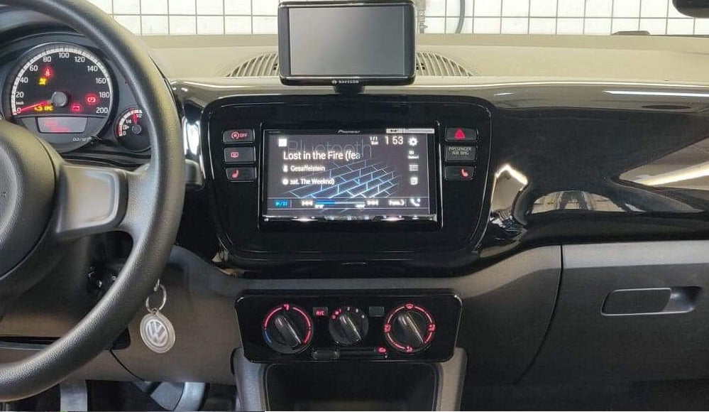 2-DIN Ramme til Mii, Citigo og Up (Blank Sort)