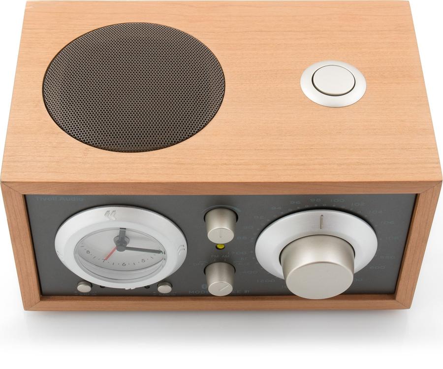 Tivoli Audio MODEL Three Minianlæg m. Bluetooth og USB (Taupe)