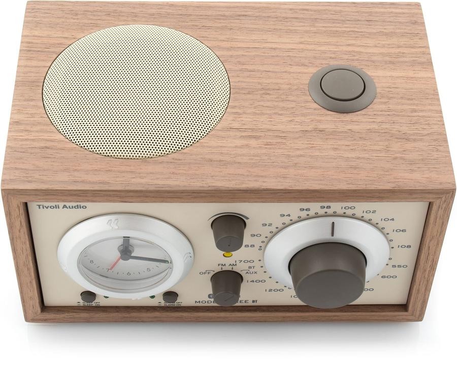 Tivoli Audio MODEL Three Minianlæg m. Bluetooth og USB (Valnød, Beige)