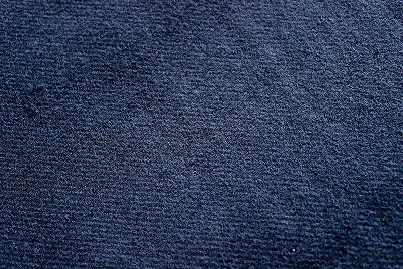 Molton Bagtæppe m. Øjer (Marineblå)