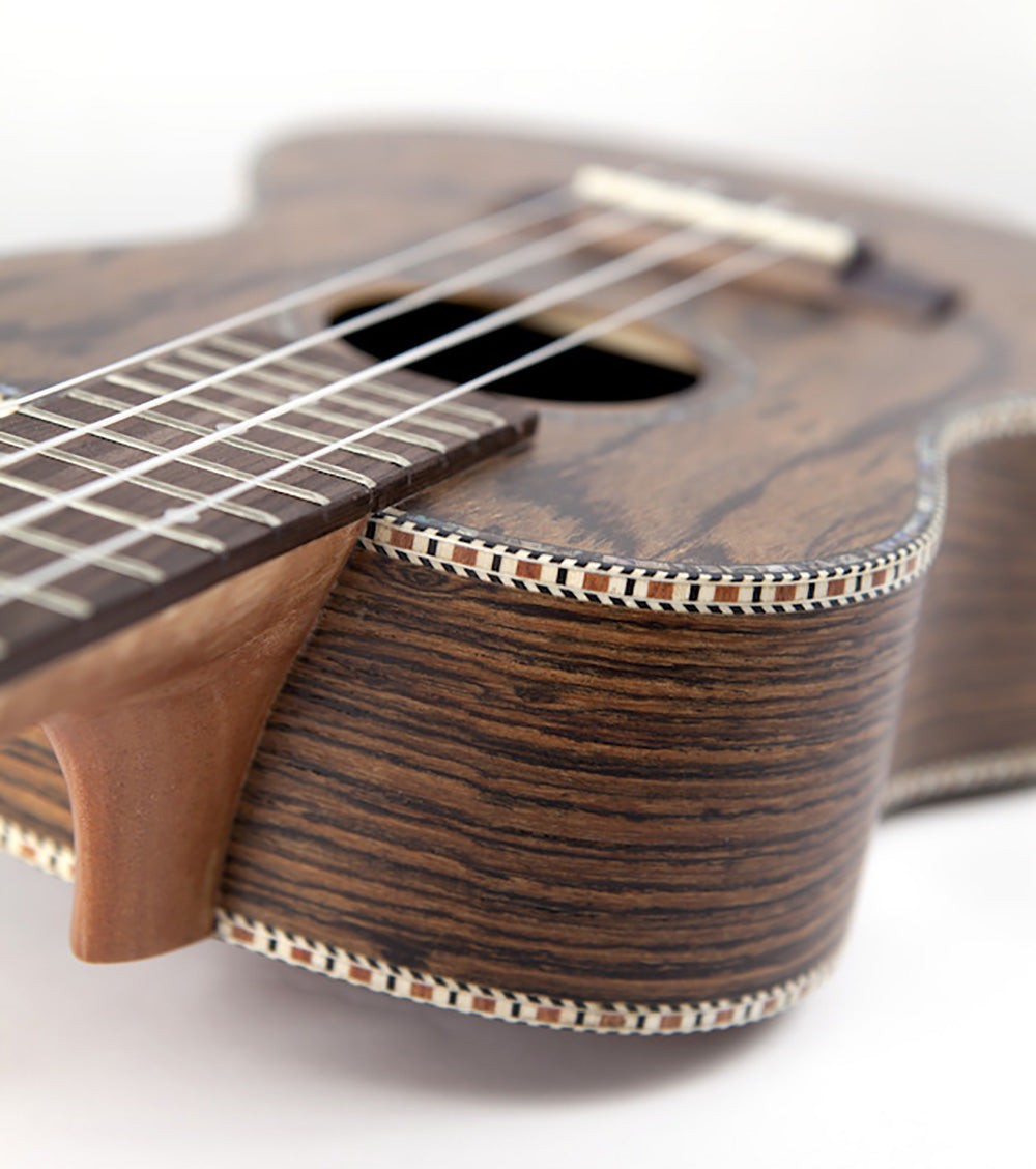Reno RU370 Grand Koncert Ukulele (Natur)