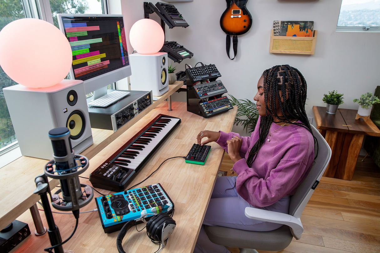 Roland S-1 Tweak Synthesizer