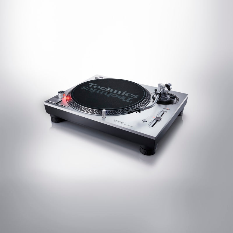 Technics SL-1200 MK7 Pladespiller (Sølv)