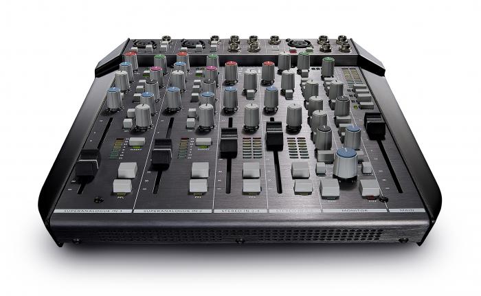SSL SiX Studie Mixer