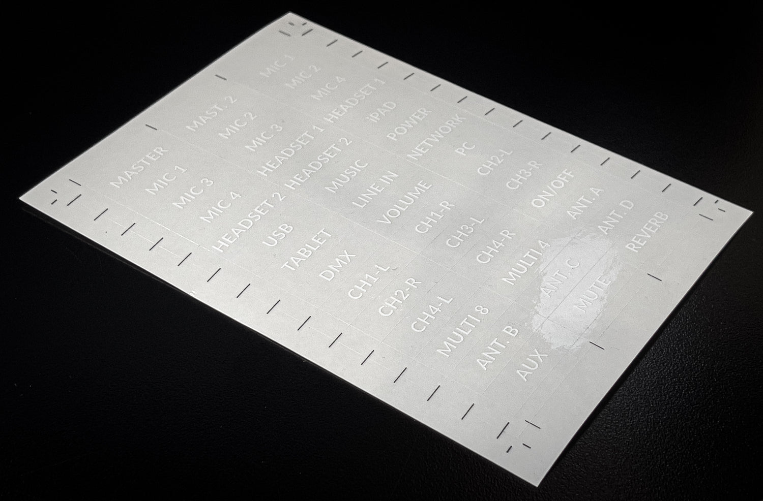 Klistermærke Ark (Stikpaneler, Trådløse Systemer, Mixere & DJs)