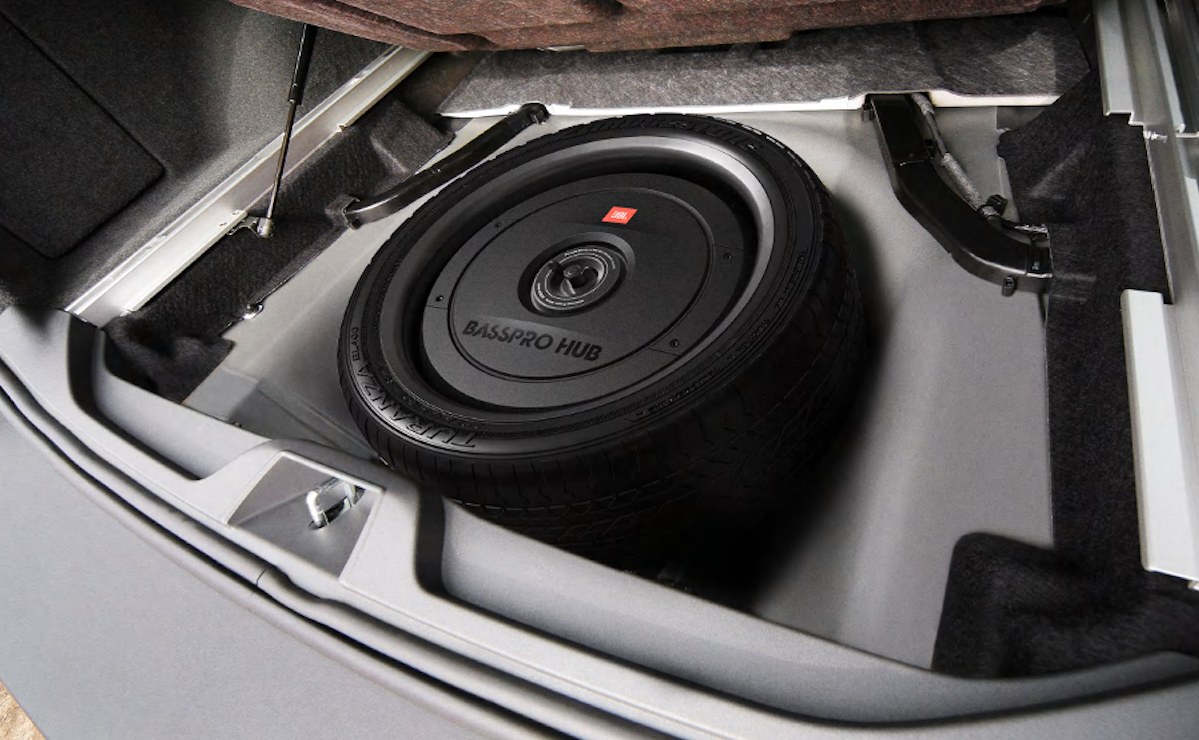 JBL BASS PRO HUB Aktiv Subwoofer