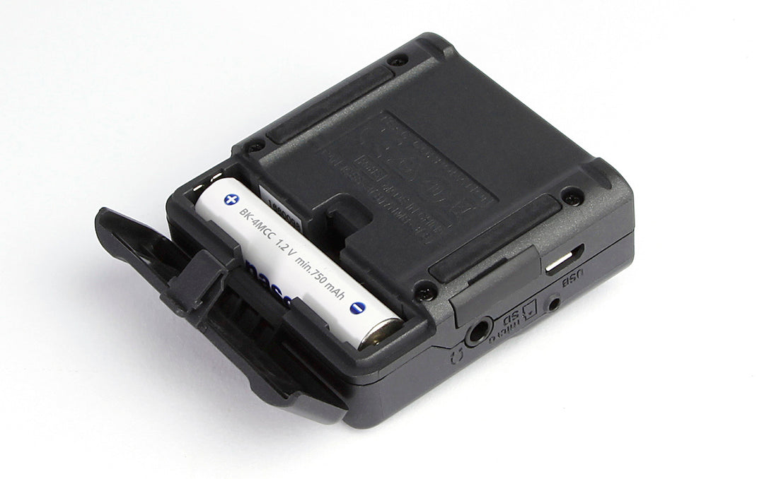 Tascam DR-10L recorder med lavalier mikrofon, hvid