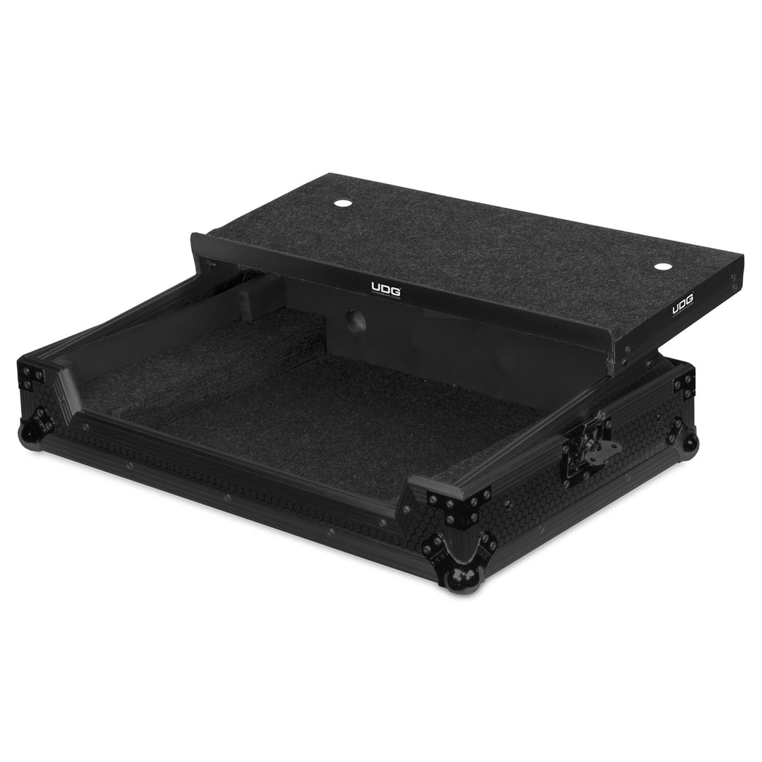 UDG Ultimate Flight Case NI Kontrol S4 MK3 Sort Plus (L)