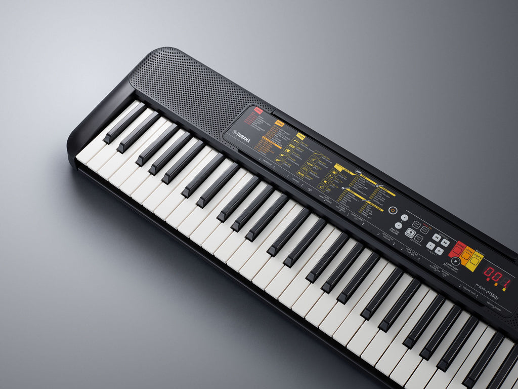 Yamaha PSR-F52 Keyboard (Sort)