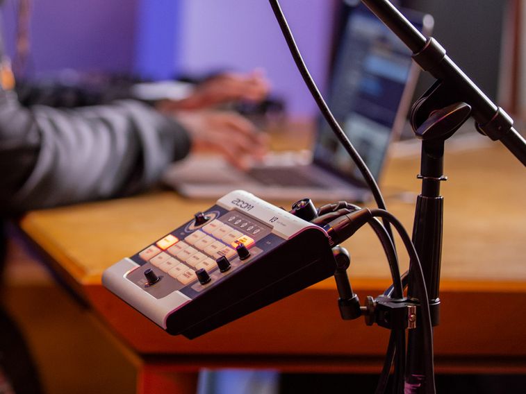 Zoom V3 Vocal Multeffekt Proccessor