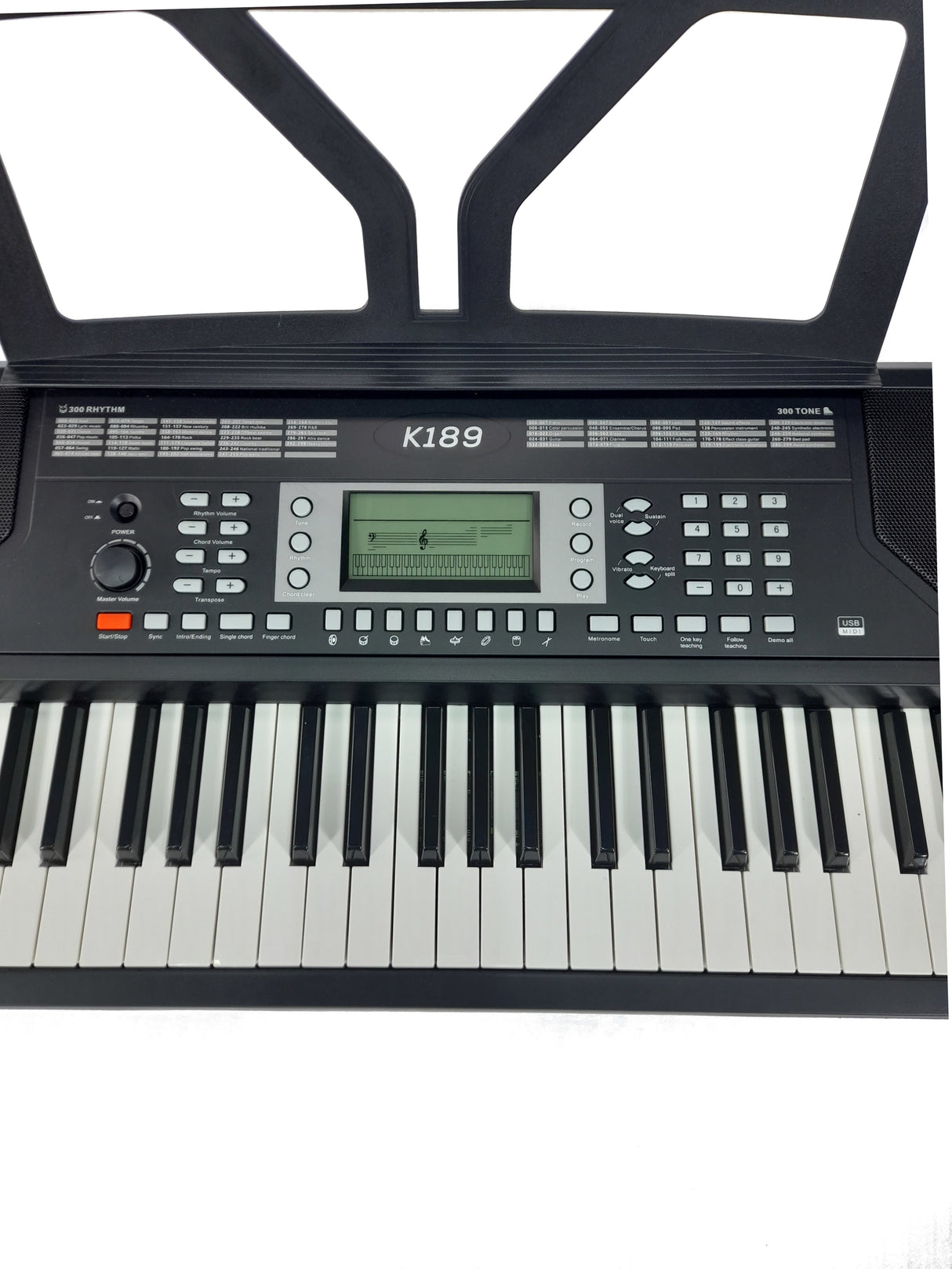 DEMOVARE - Grooveland 18 Keyboard (61 tangenter, 300 lyde, 8 percussion pads)