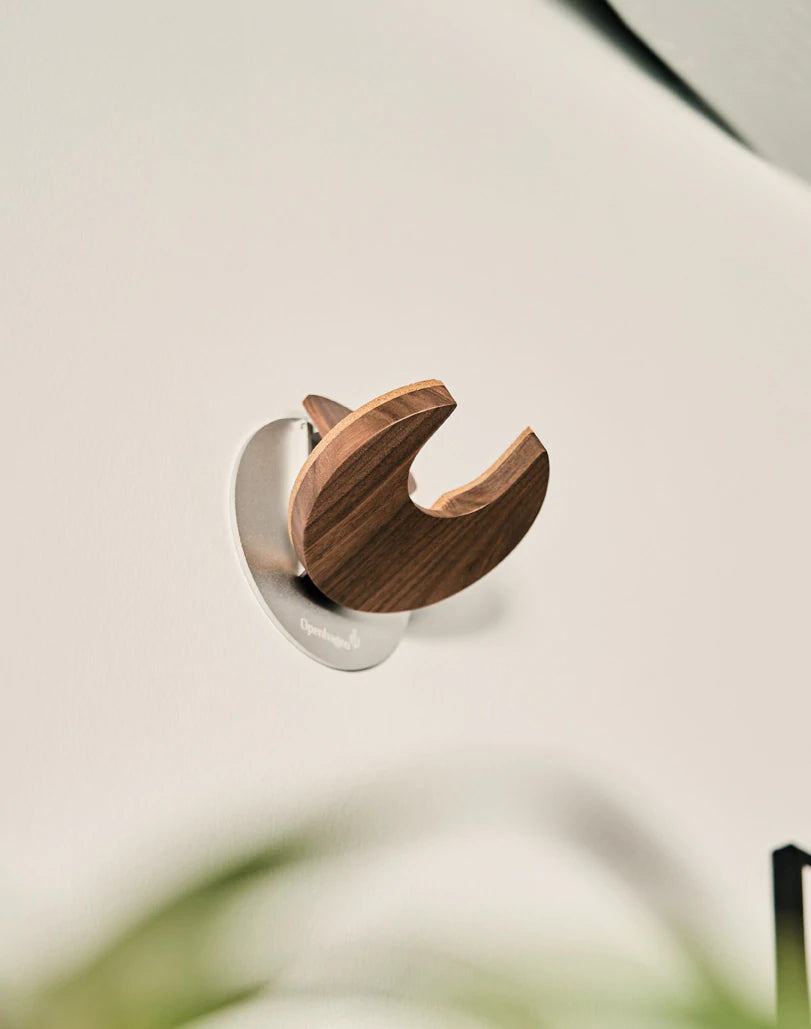 Openhagen HangWithMe Guitar Vægophæng (Valnød)