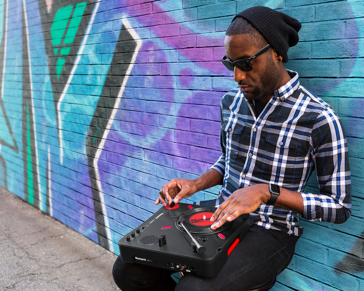 Numark PT01 Scratch Pladespiller (Sort)