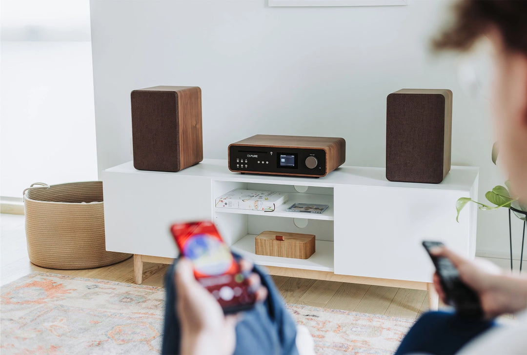 Pure Classic Stereo Hi-Fi System – DAB+, CD, Bluetooth, 100W, Valnød