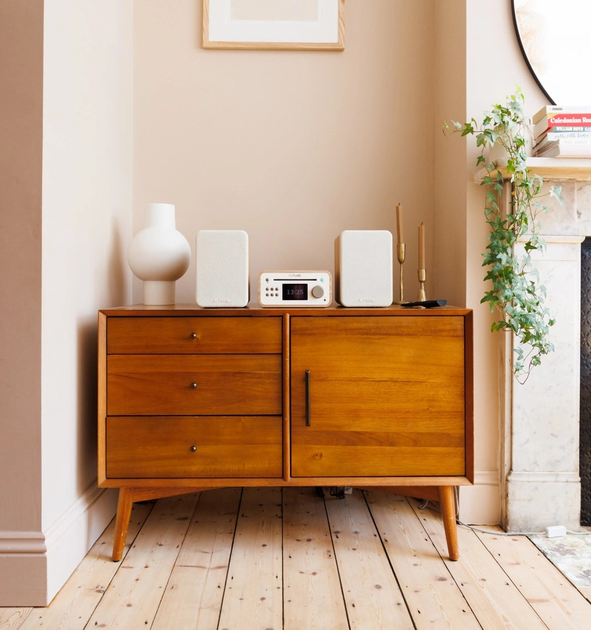 Pure Classic Stereo Mini Hi-Fi System – DAB+, CD, Bluetooth, 40W, Egetræ