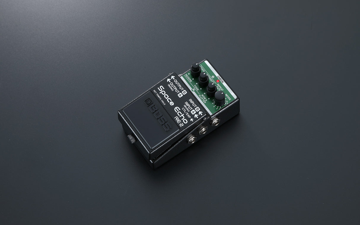 Boss RE-2 Space Echo Delay Guitarpedal