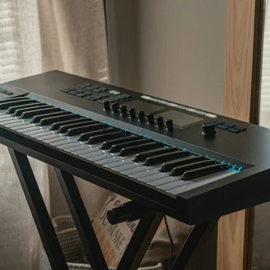 TEST: 5 Populære MIDI-keyboards
