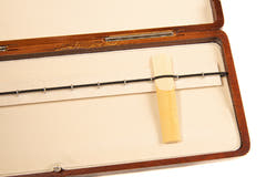 GEWA Reed case Clarinet 12 reeds - red-brown varnish