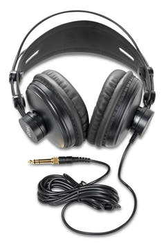 GEWA Headphones HP three close - P/U24