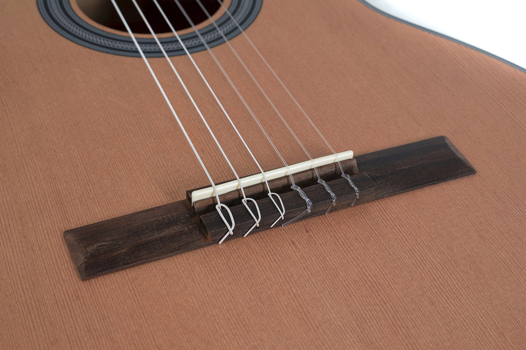 GEWA Classical guitar Student Cedar - 4/4 size natural