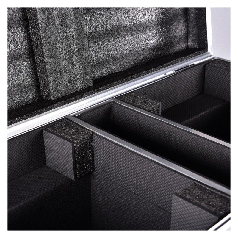Light4Me flightcase til 2 stk. Venom Zoom 350
