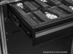 Adam Hall 2U 874E Rackskuffe (19")