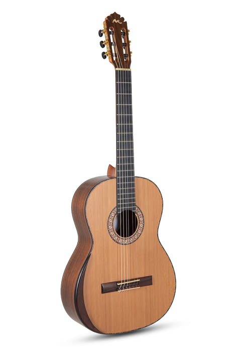 Manuel Rodriguez MAGISTRAL Series E Walnut all solid - Cedar/Walnut (E-C)