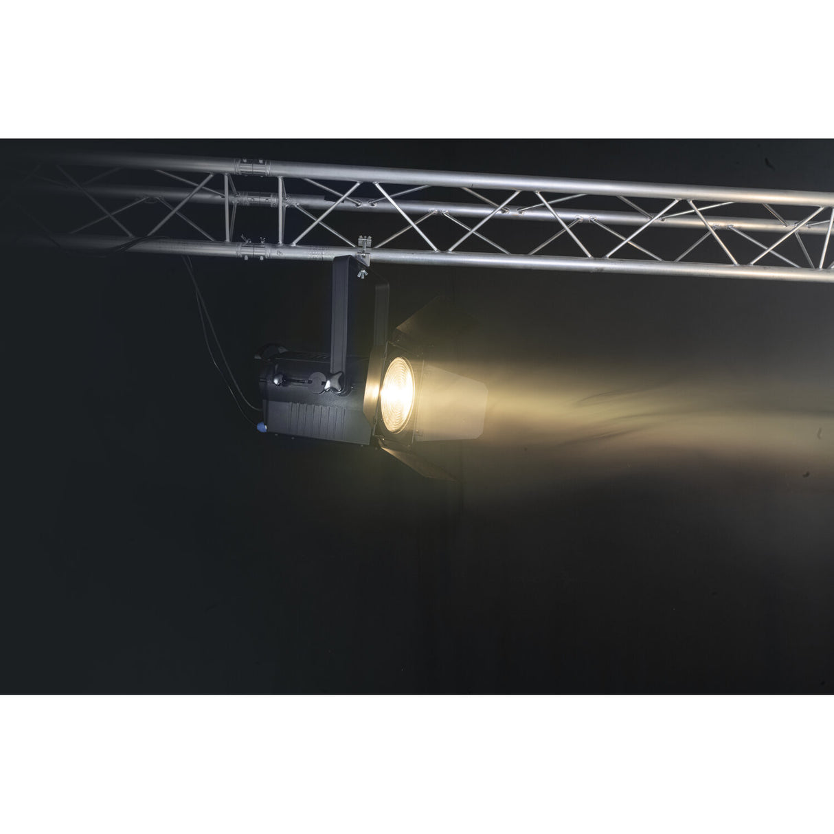 AFX LED Fresnel RGBW