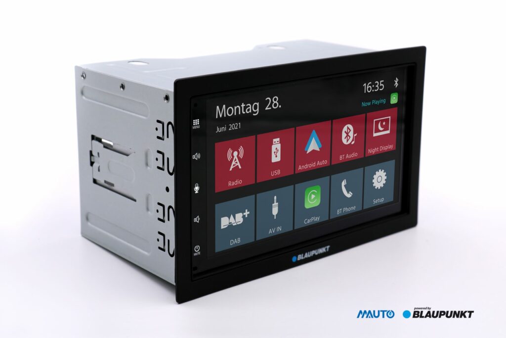 Blaupunkt Oslo 600 DAB m. Trådløs CarPlay, Android, DAB+ og Bluetooth