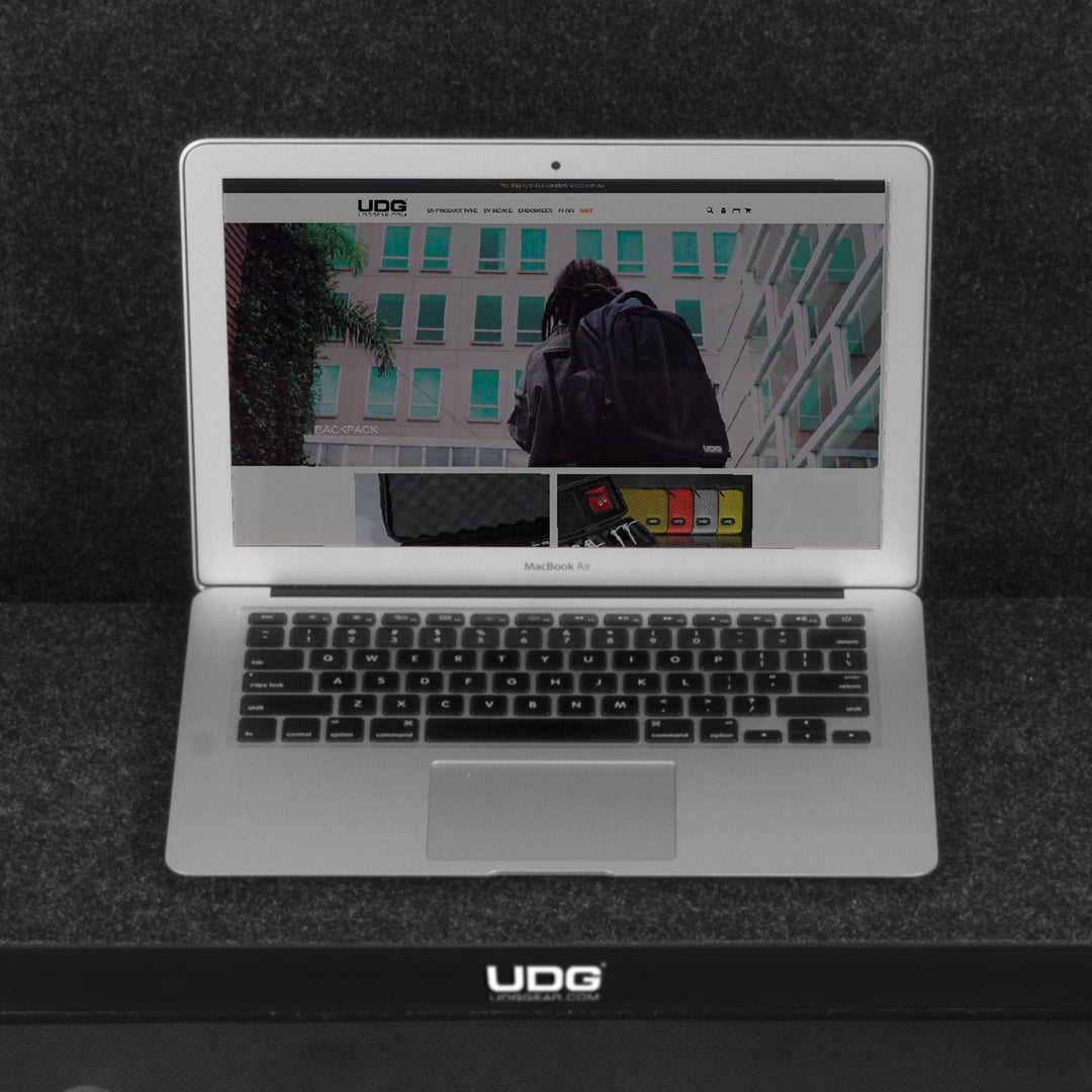 UDG Ultimate Flight Case NI Kontrol S4 MK3 Sort Plus (L)