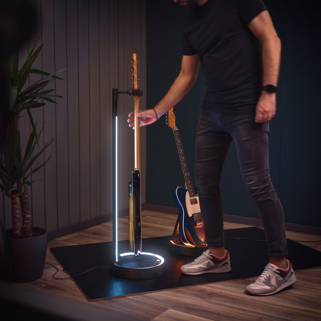Gravity GS LS 01 NH B - Guitar GLOW-STAND®, Neckhug