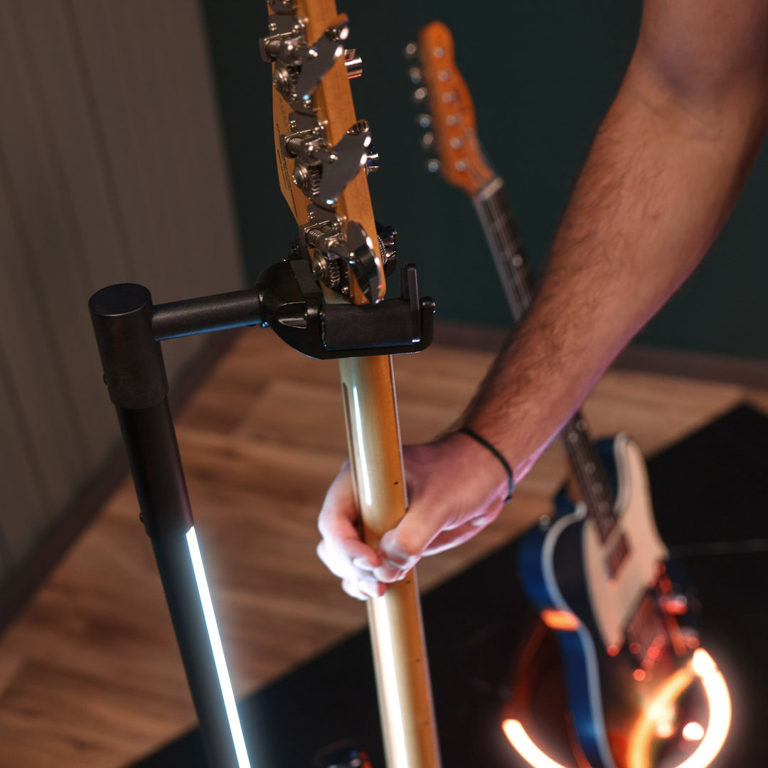 Gravity GS LS 01 NH B - Guitar GLOW-STAND®, Neckhug
