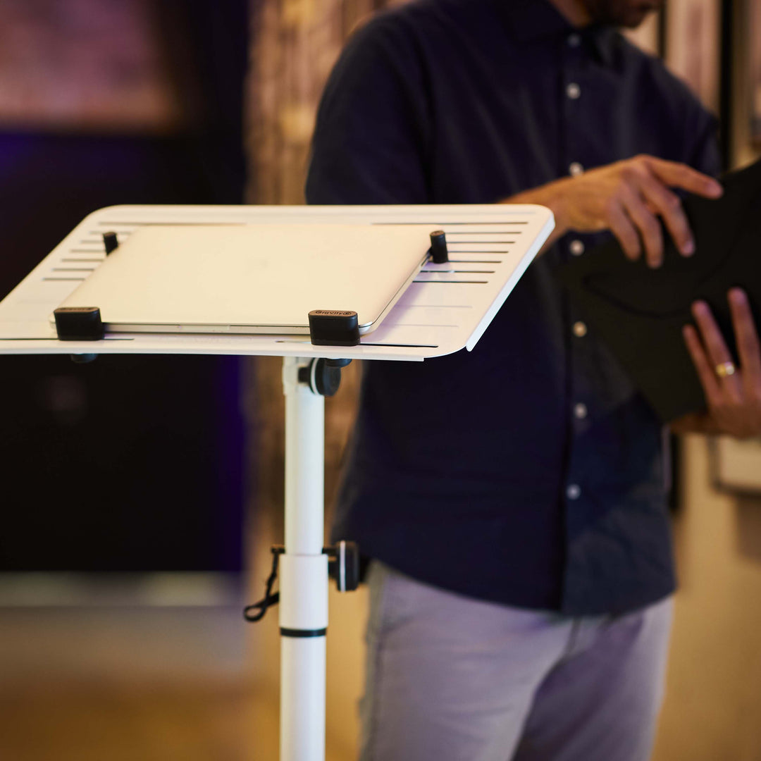 Gravity LTS T 02 W - Universelt laptopstativ med justerbare holderpinde og stålbase