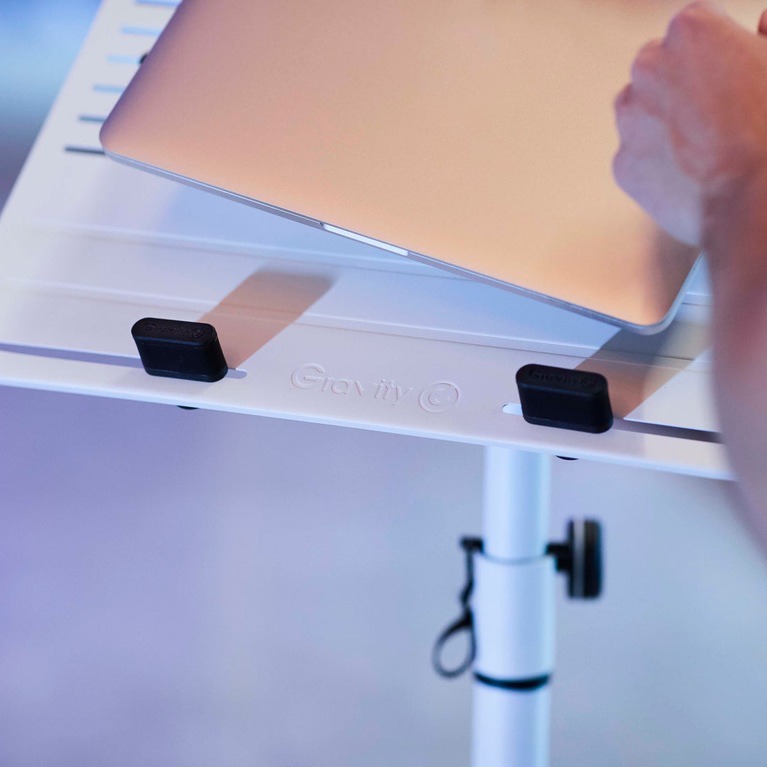 Gravity LTS T 02 W - Universelt laptopstativ med justerbare holderpinde og stålbase