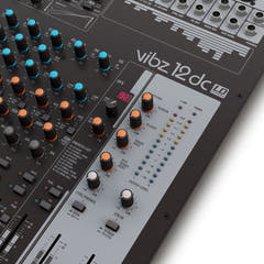 LD Systems VIBZ 12 DC - 12-kanals mixerkonsol med DFX og kompressor
