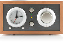 Tivoli Audio MODEL Three Minianlæg m. Bluetooth og USB (Taupe)