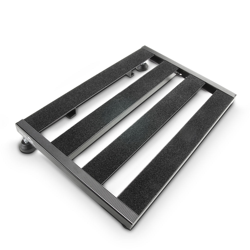 Palmer PEDALBAY® 40 - Letvægts pedalboard med variabel konfiguration med beskyttende softcase, 45 cm