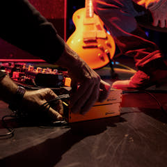 Palmer PWT 12 IEC - Universal strømforsyning til pedalboard med USB