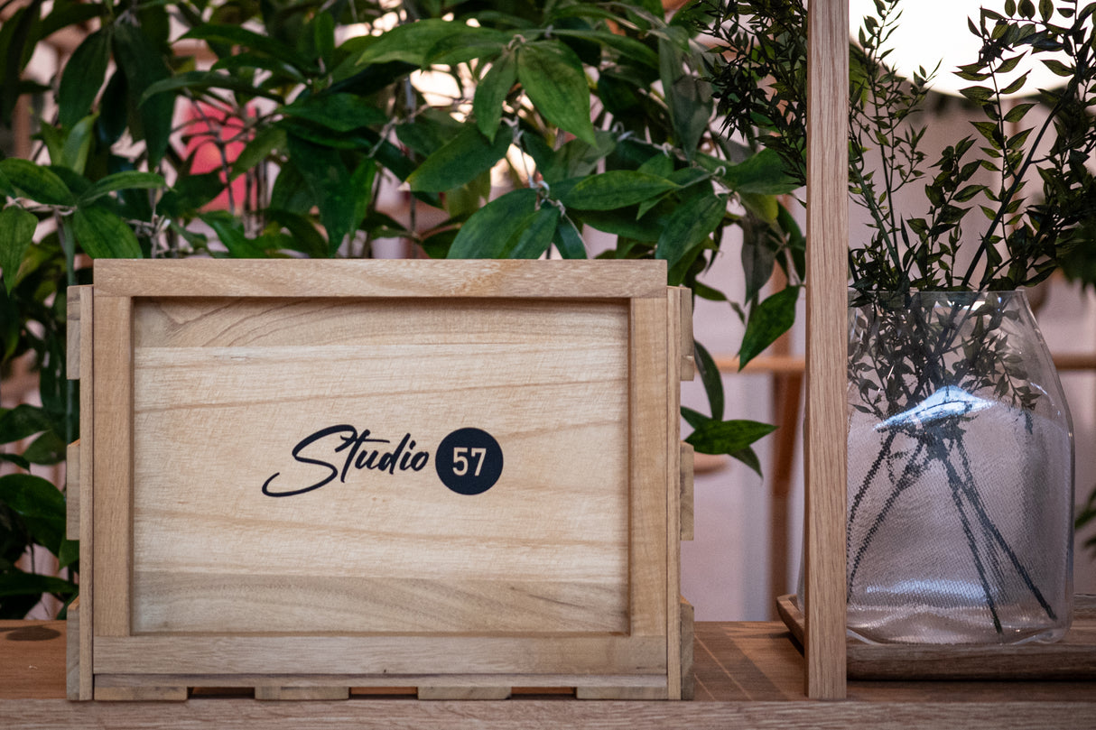 Studio 57 Pladekasse til LP plader (Lyst træ)