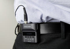 Tascam DR-10L recorder med lavalier mikrofon, hvid