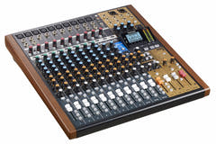 Tascam Model 16 analog mixer og 14  track digital recorder